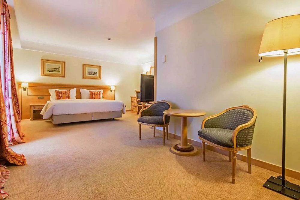 Hotel Real Palacio — Hotel rooms in Lisbon, Lisboa