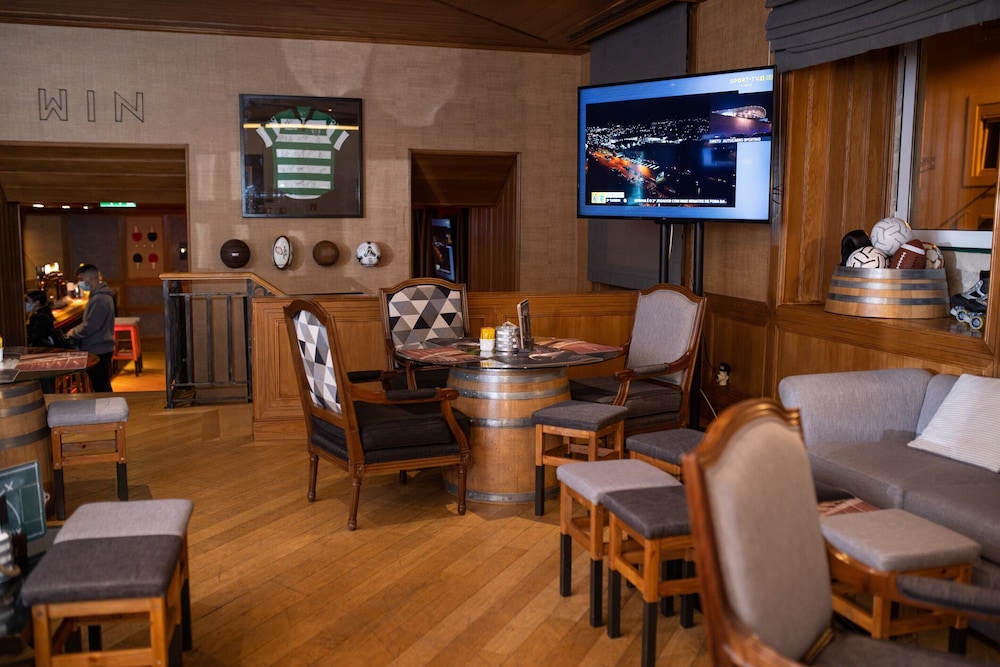 Hotel Real Palacio — Hotel rooms in Lisbon, Lisboa