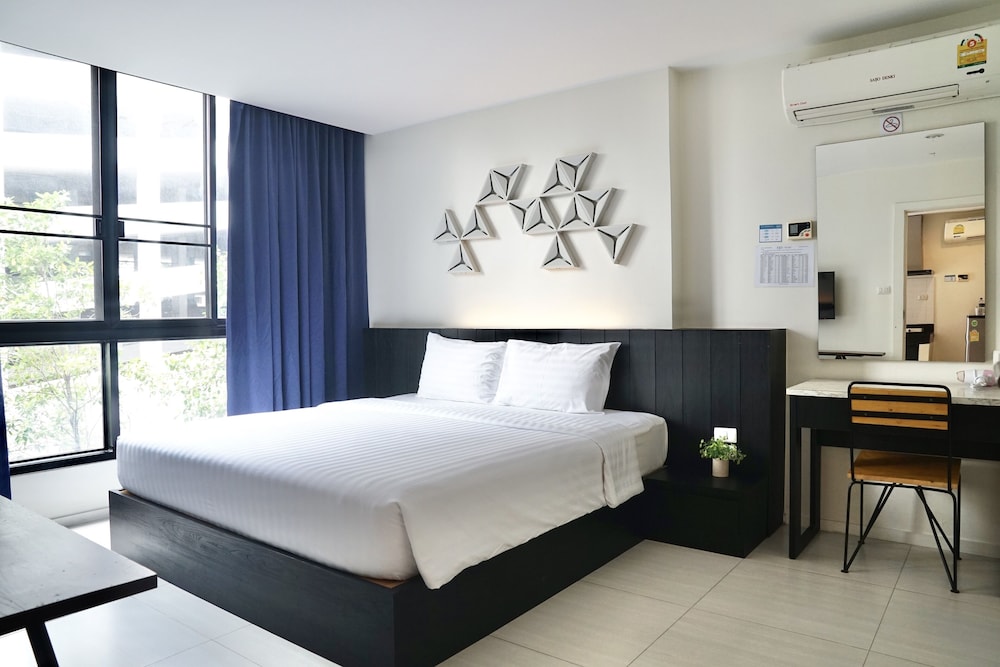 130 Hotel & Residence Bangkok — Hotel rooms in Bangkok, Bangkok
