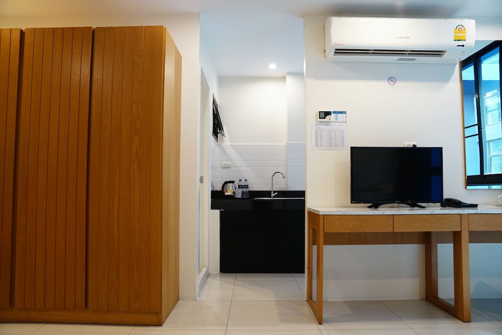130 Hotel & Residence Bangkok — Hotel rooms in Bangkok, Bangkok