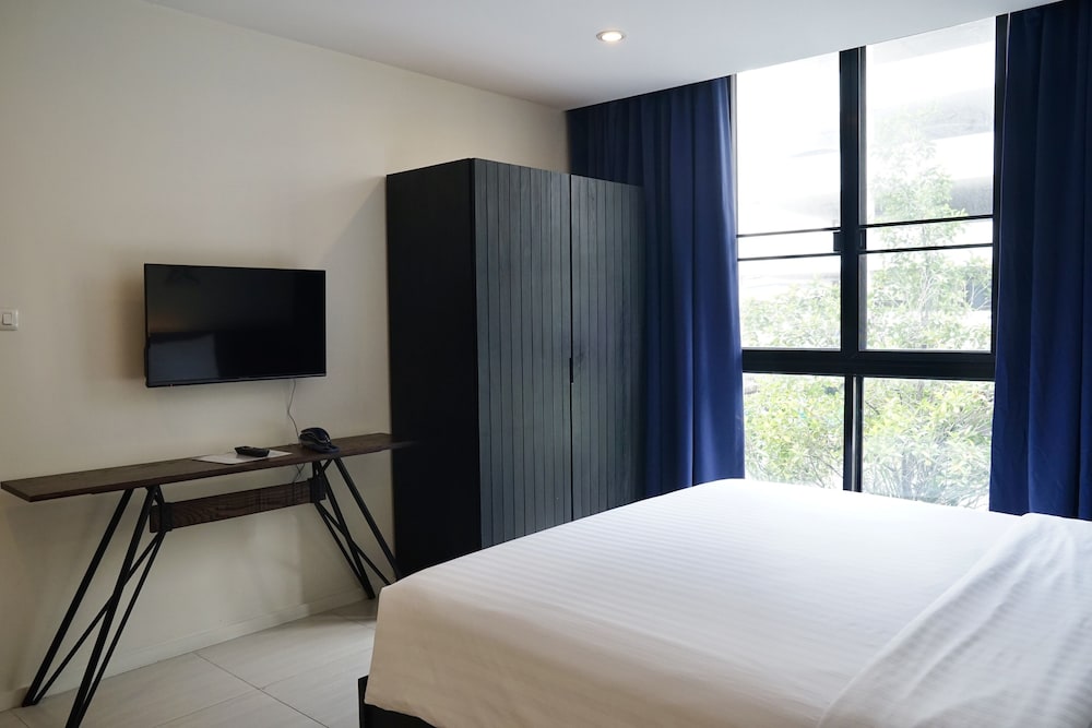 130 Hotel & Residence Bangkok — Hotel rooms in Bangkok, Bangkok