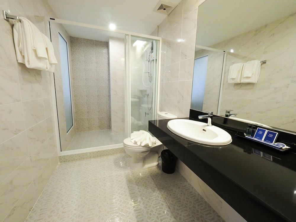 130 Hotel & Residence Bangkok — Hotel rooms in Bangkok, Bangkok