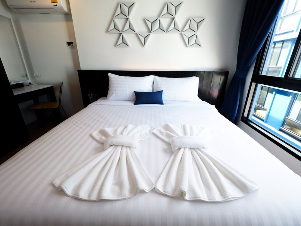 130 Hotel & Residence Bangkok — Hotel rooms in Bangkok, Bangkok
