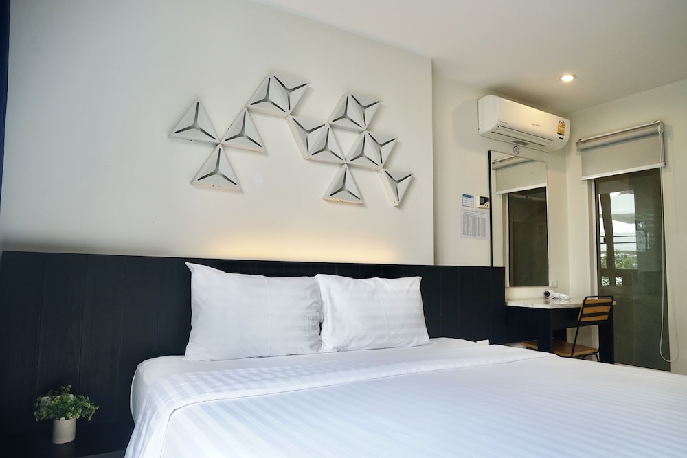 130 Hotel & Residence Bangkok — Hotel rooms in Bangkok, Bangkok