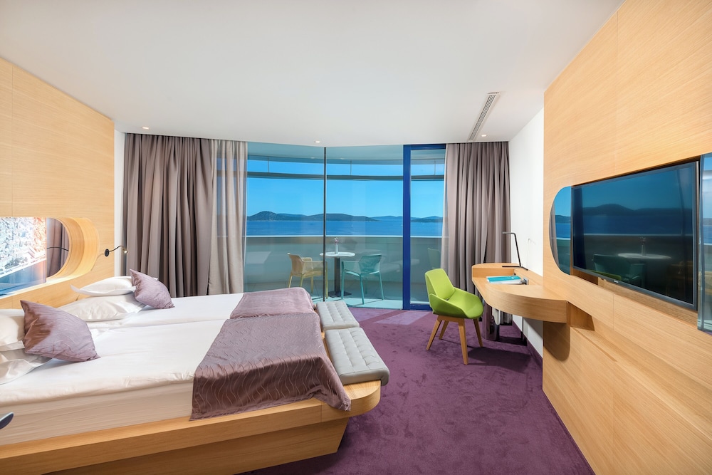 Hotel Olympia Sky — Hotel rooms in Vodice, Šibenik-Knin