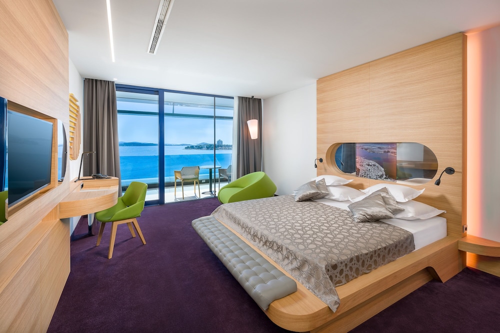 Hotel Olympia Sky — Hotel rooms in Vodice, Šibenik-Knin