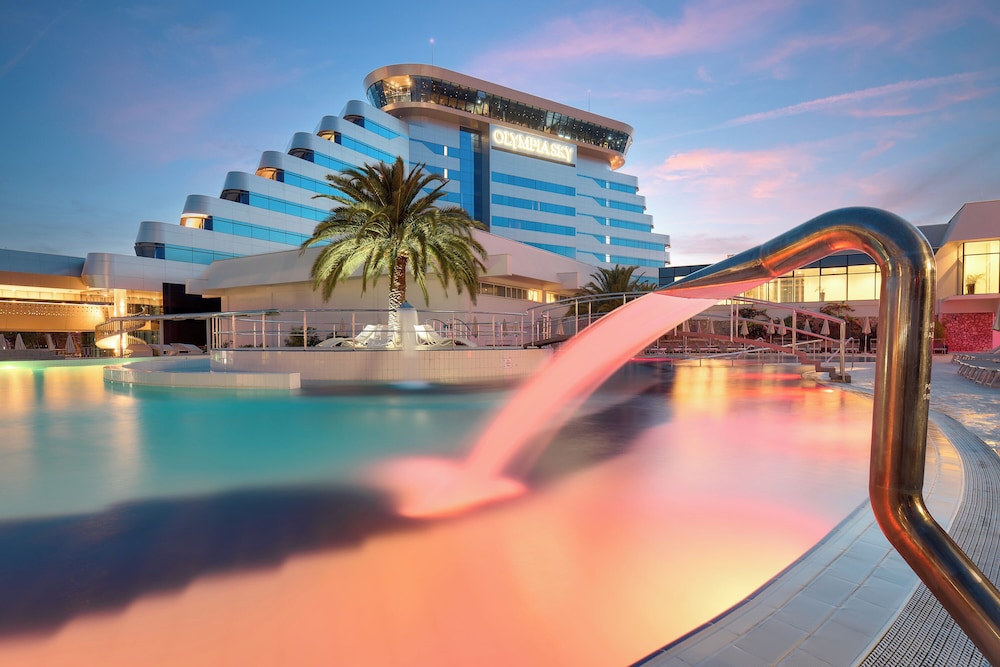 Hotel Olympia Sky — Hotel building in Vodice, Šibenik-Knin