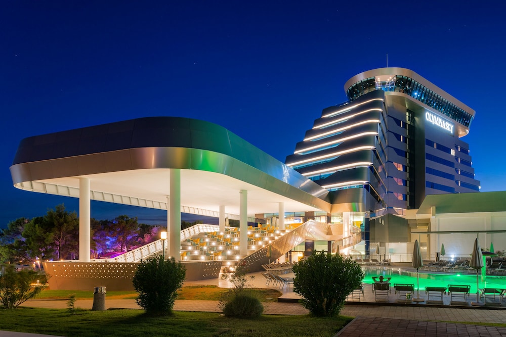Hotel Olympia Sky — Hotel building in Vodice, Šibenik-Knin