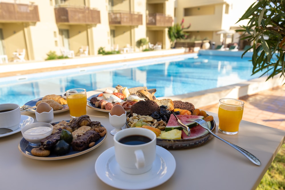 Giannoulis Santa Marina Plaza - Adults Only — Swimming pool in Chania