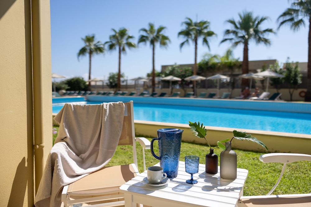 Giannoulis Santa Marina Plaza - Adults Only — Swimming pool in Chania