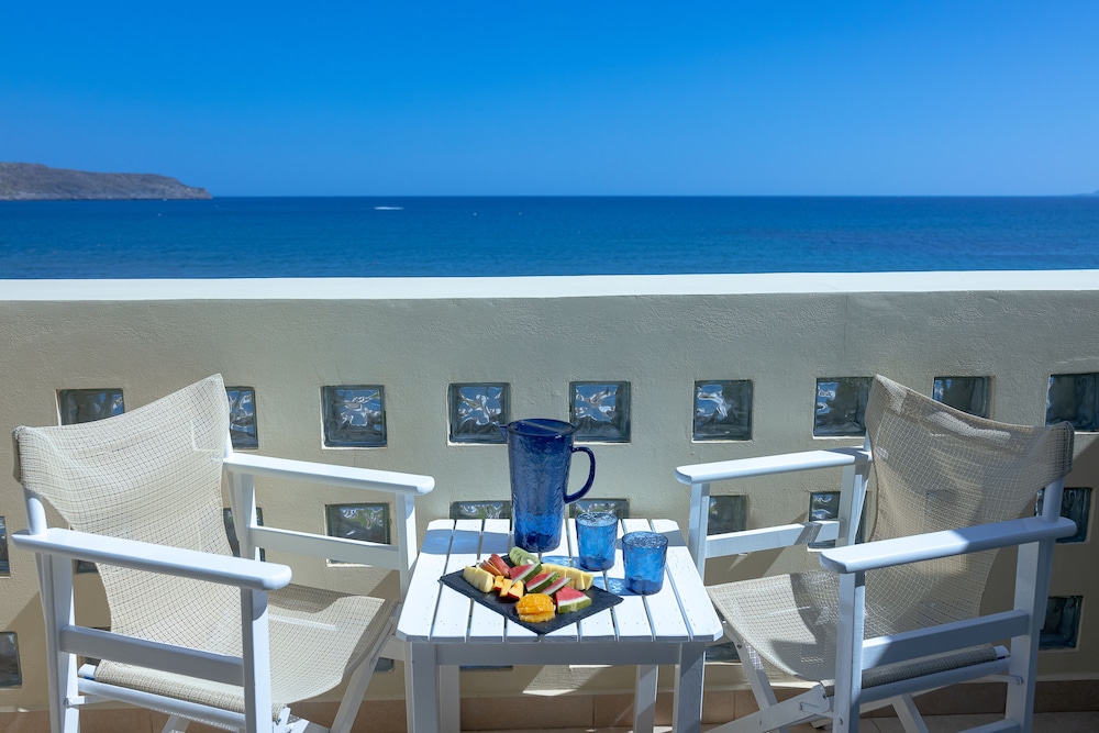 Giannoulis Santa Marina Plaza - Adults Only — Hotel rooms in Chania