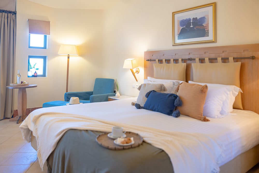 Giannoulis Santa Marina Plaza - Adults Only — Hotel rooms in Chania