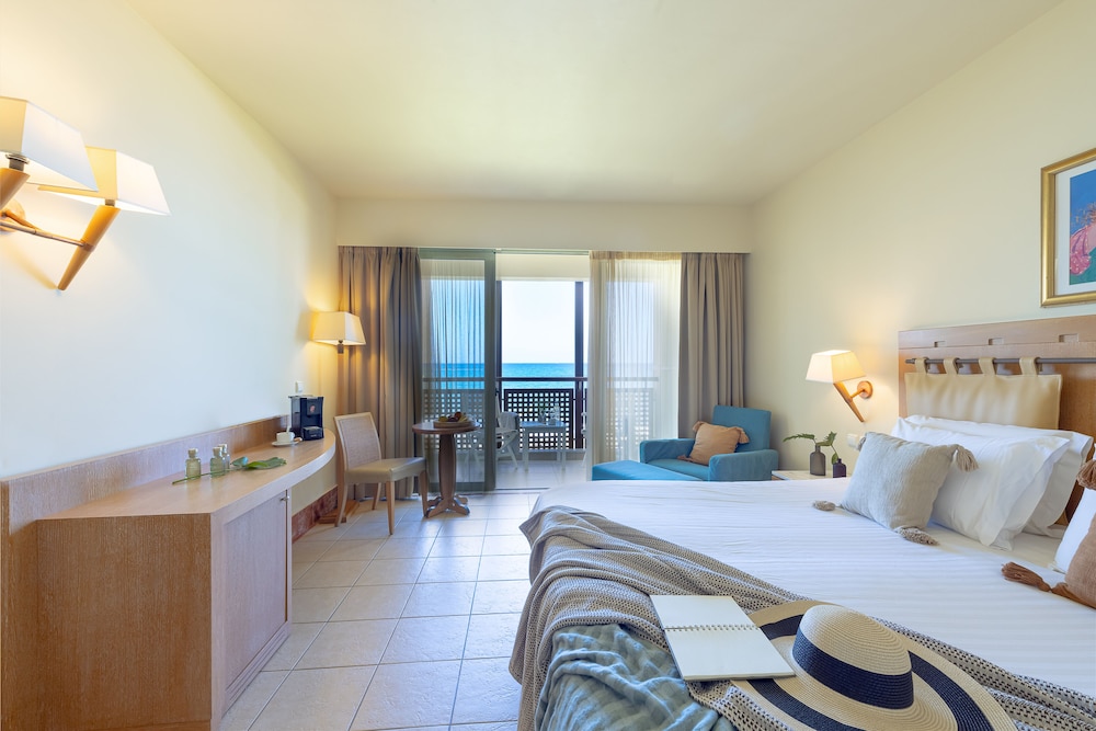 Giannoulis Santa Marina Plaza - Adults Only — Hotel rooms in Chania