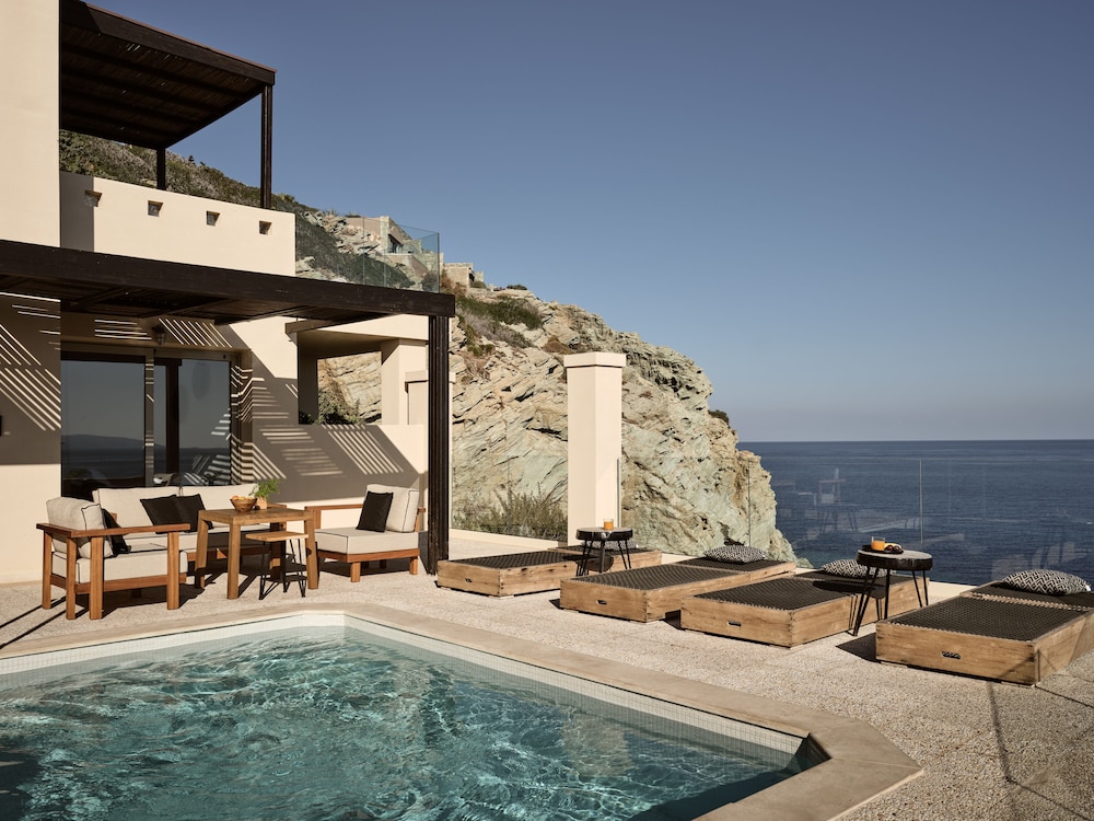 Seaside A Lifestyle Resort All Inclusive — Rooms in Lygaria