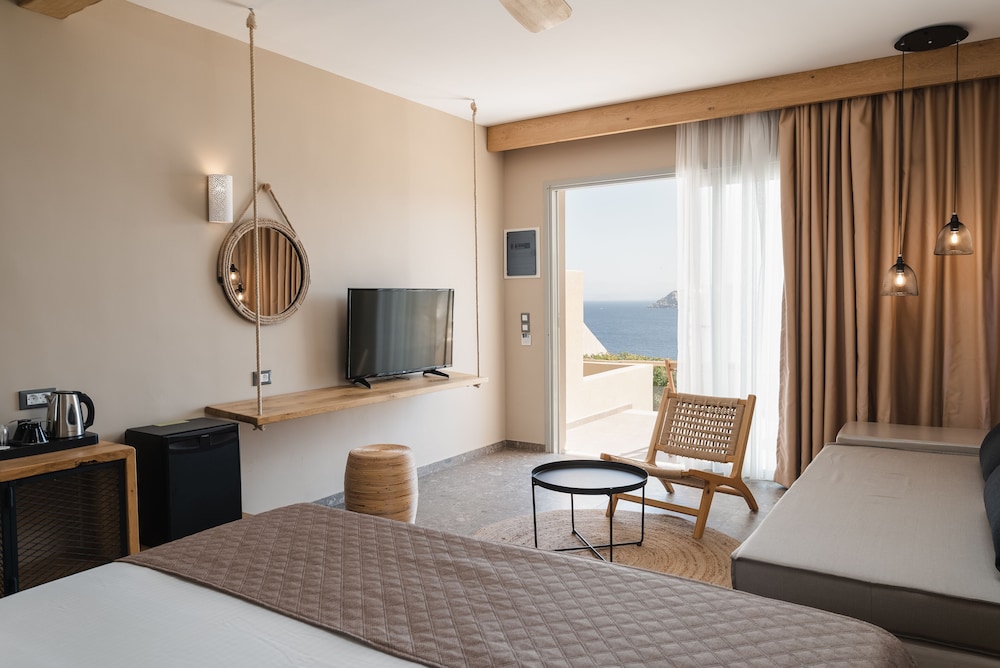 Seaside A Lifestyle Resort All Inclusive — Rooms in Lygaria