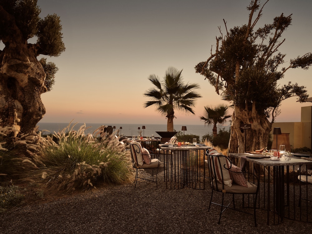 Seaside A Lifestyle Resort All Inclusive — Restaurant in Lygaria