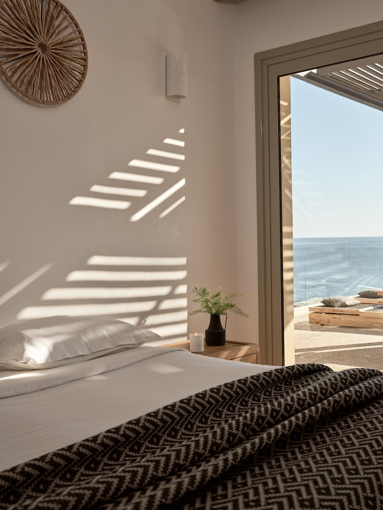 Seaside A Lifestyle Resort All Inclusive — Rooms in Lygaria