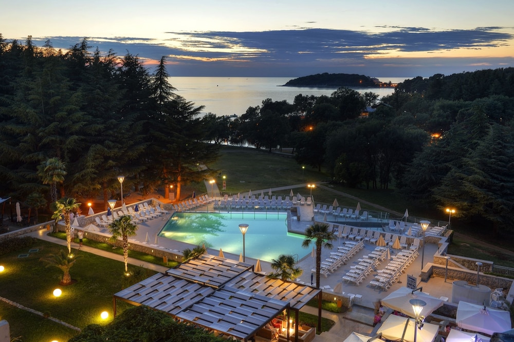 Hotel Mediteran Plava Laguna — Swimming pool in Poreč, Istria