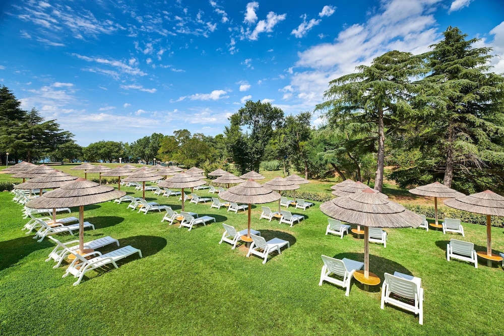 Hotel Mediteran Plava Laguna — Beach in Poreč, Istria