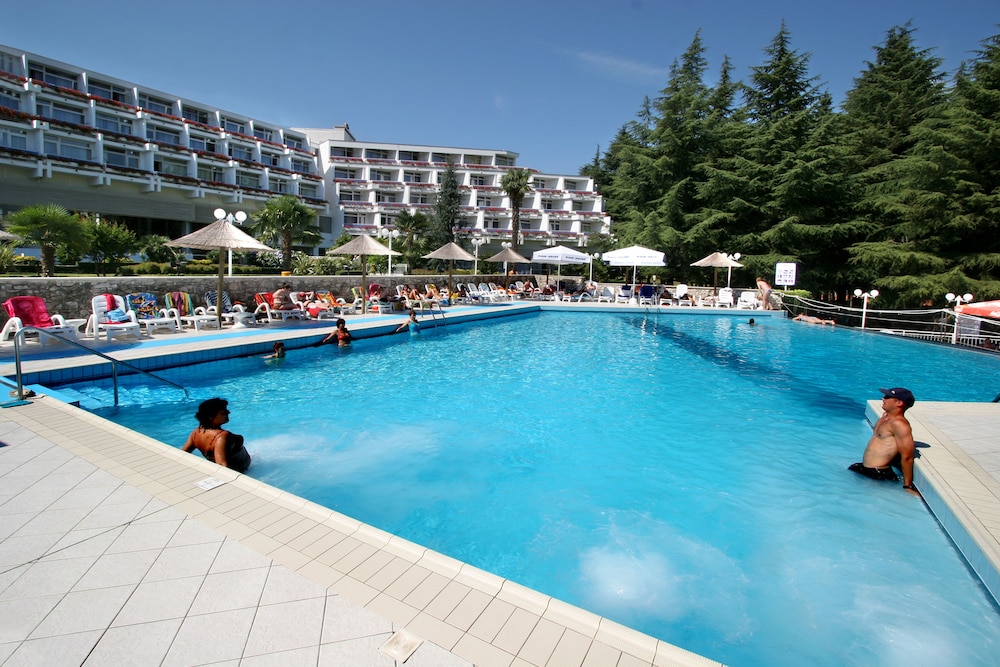 Hotel Mediteran Plava Laguna — Swimming pool in Poreč, Istria