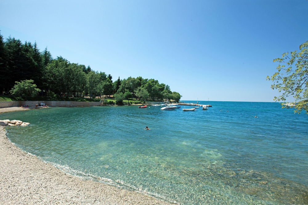 Hotel Mediteran Plava Laguna — Beach in Poreč, Istria
