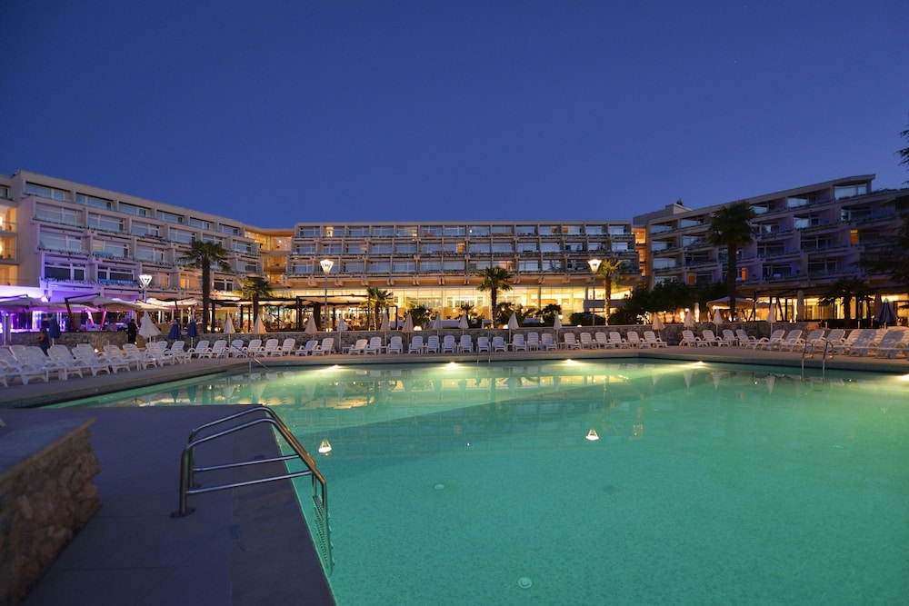 Hotel Mediteran Plava Laguna — Swimming pool in Poreč, Istria