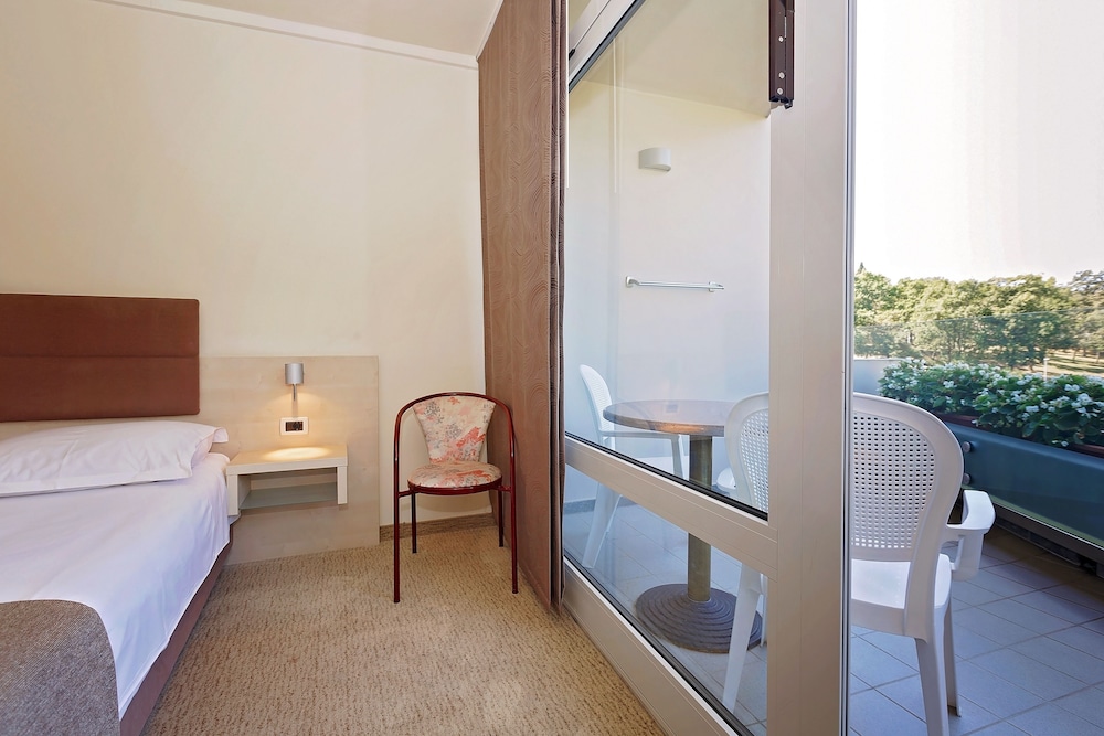 Hotel Mediteran Plava Laguna — Hotel rooms in Poreč, Istria