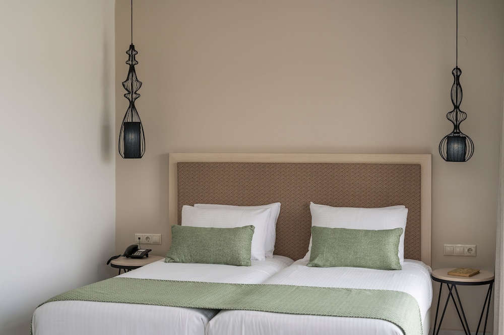 Sirios Village Hotel & Bungalows - All Inclusive — Hotel rooms in Chania