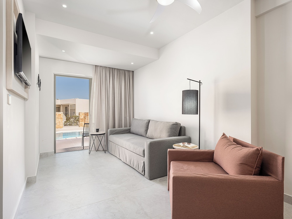 Sirios Village Hotel & Bungalows - All Inclusive — Hotel rooms in Chania