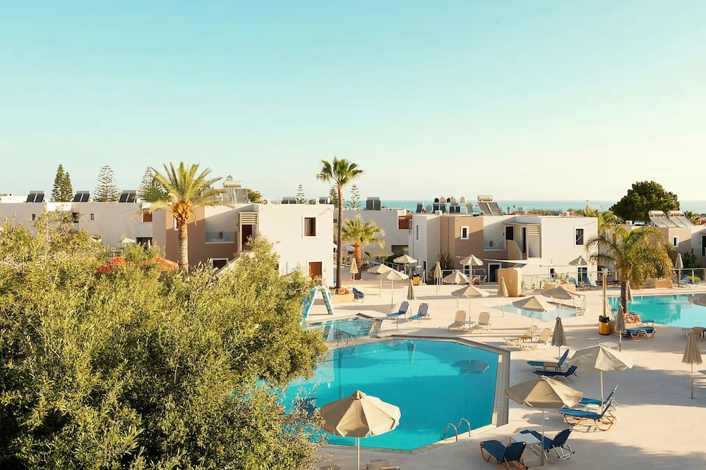 Sirios Village Hotel & Bungalows - All Inclusive — Swimming pool in Chania