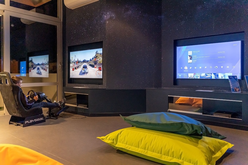 Valamar Meteor Hotel — Hotel rooms in Makarska, Split-Dalmatia