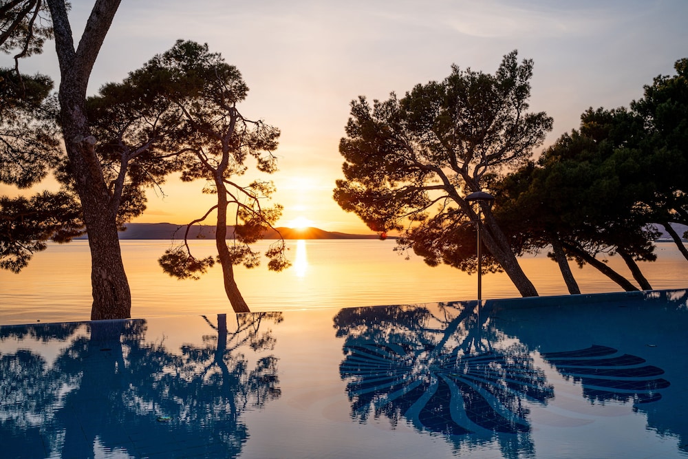 Valamar Meteor Hotel — Swimming pool in Makarska, Split-Dalmatia