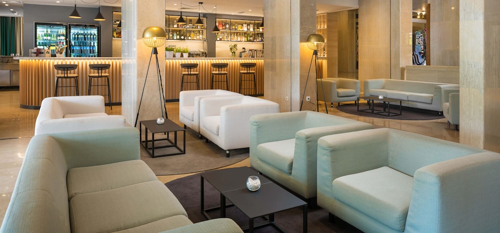 Valamar Meteor Hotel — Restaurant & bars in Makarska, Split-Dalmatia