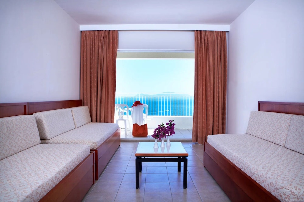 Sunshine Corfu Hotel & Spa All Inclusive — Hotel rooms in Nisaki, Ionian Islands