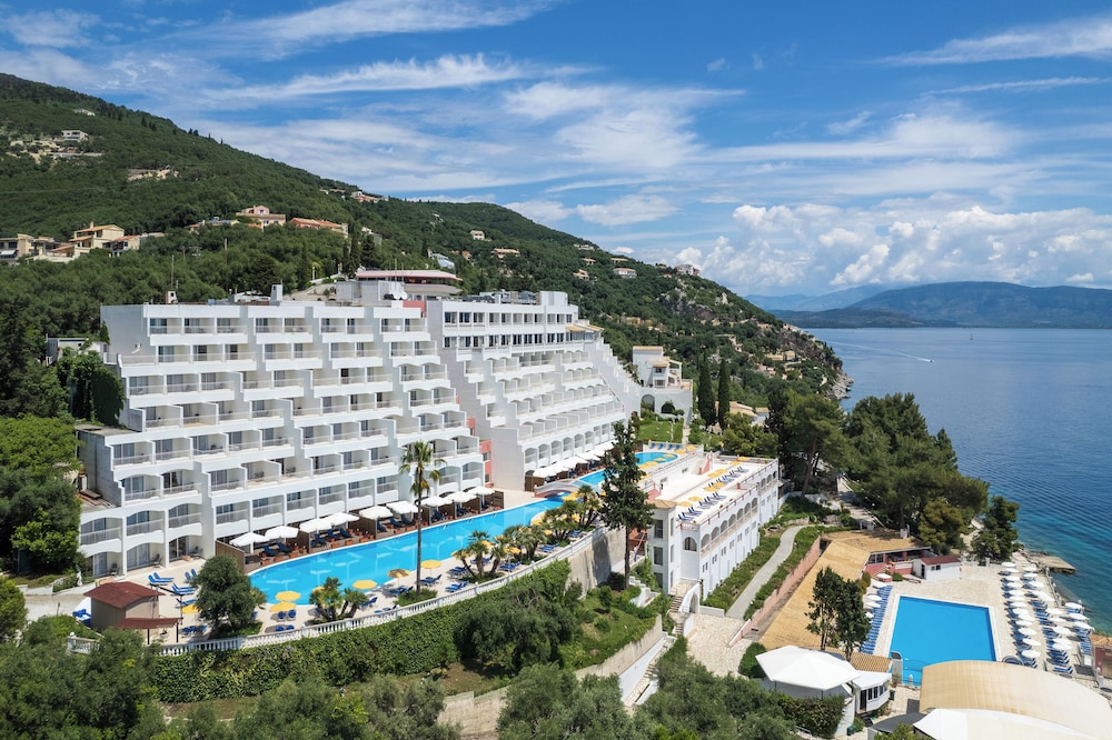 Sunshine Corfu Hotel & Spa All Inclusive — Hotel building in Nisaki, Ionian Islands