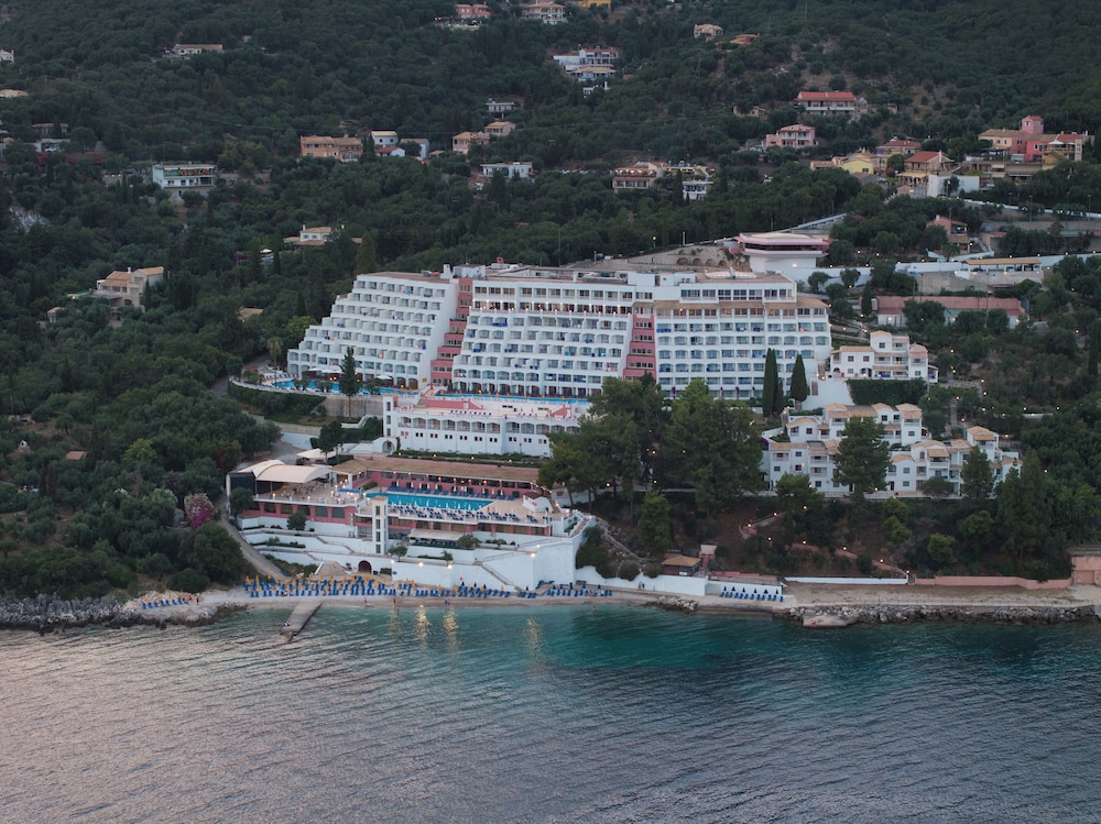 Sunshine Corfu Hotel & Spa All Inclusive — Hotel building in Nisaki, Ionian Islands