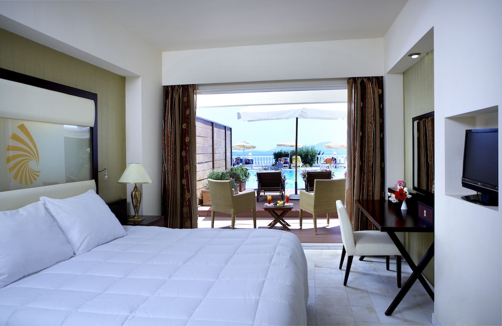 Sunshine Corfu Hotel & Spa All Inclusive — Hotel rooms in Nisaki, Ionian Islands