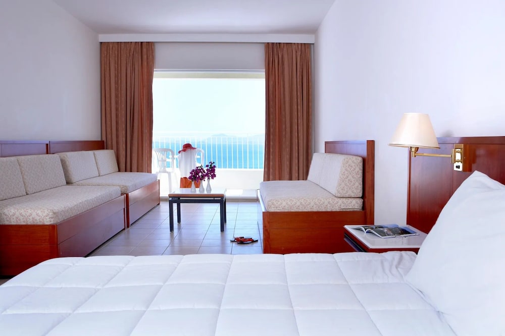 Sunshine Corfu Hotel & Spa All Inclusive — Hotel rooms in Nisaki, Ionian Islands