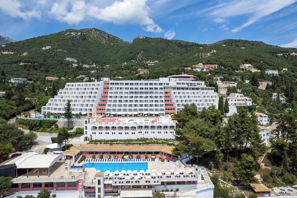 Sunshine Corfu Hotel & Spa All Inclusive — Hotel building in Nisaki, Ionian Islands