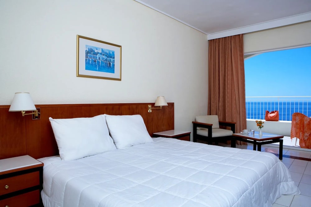 Sunshine Corfu Hotel & Spa All Inclusive — Hotel rooms in Nisaki, Ionian Islands