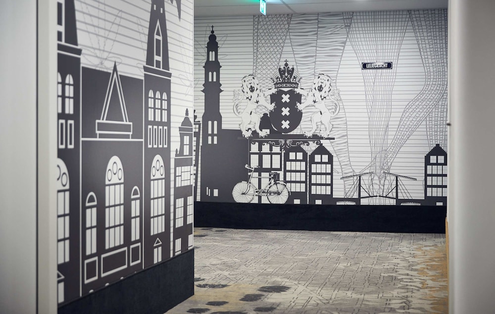 Inntel Hotels Amsterdam Centre — Hotel building in Amsterdam, North Netherlands