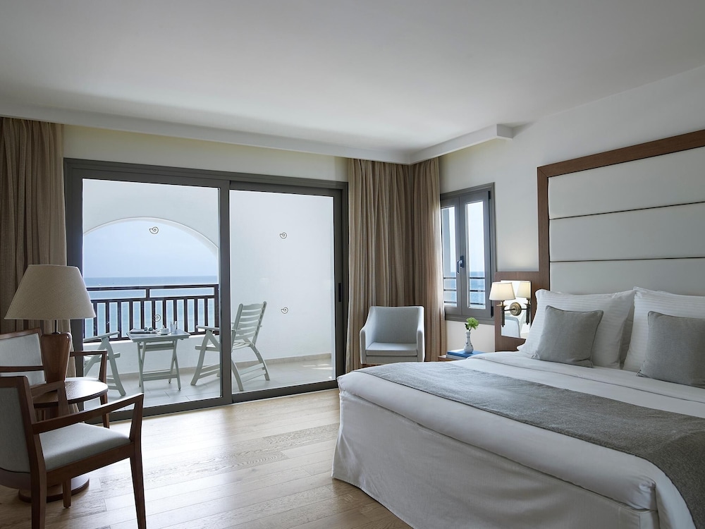 Creta Maris Resort - All Inclusive — Hotel rooms in Hersonissos