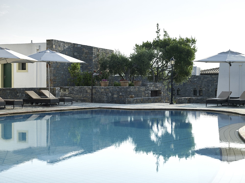 Creta Maris Resort - All Inclusive — Swimming pool in Hersonissos