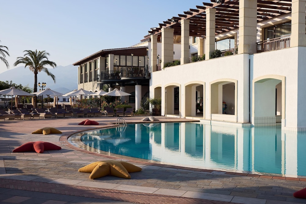 Creta Maris Resort - All Inclusive — Swimming pool in Hersonissos