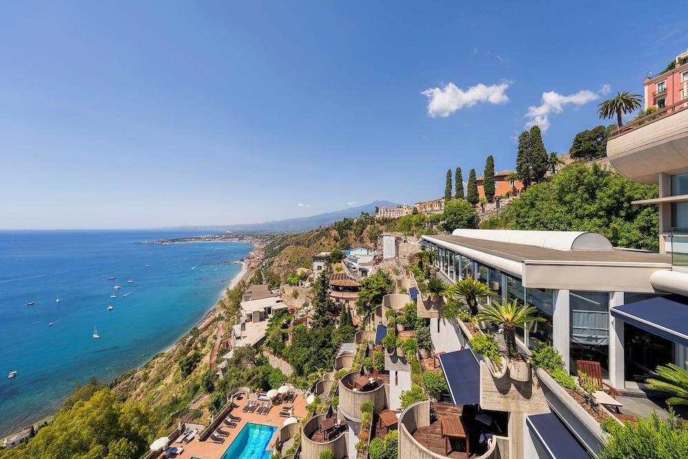 Eurostars Monte Tauro — Hotel building in Taormina, Sicily