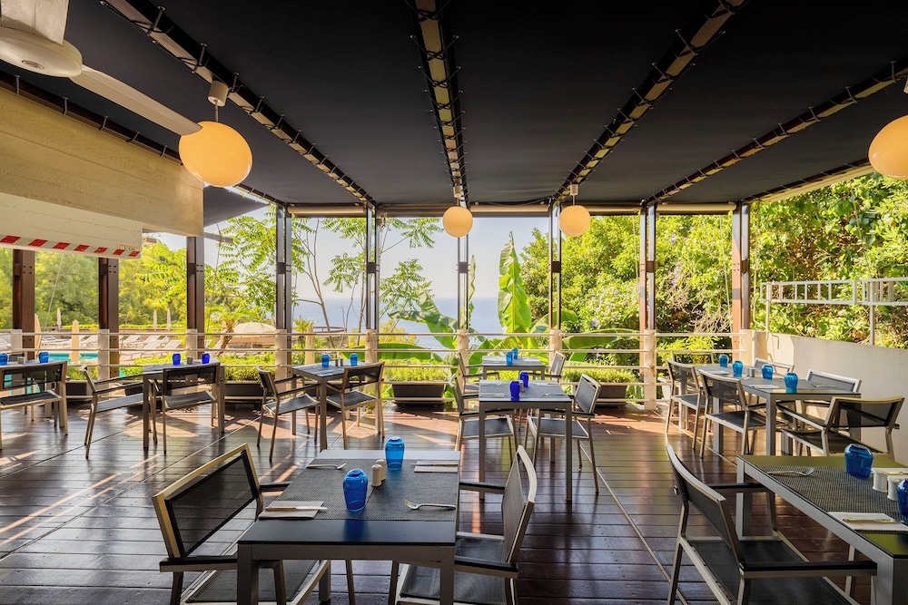 Eurostars Monte Tauro — Restaurant & bars in Taormina, Sicily