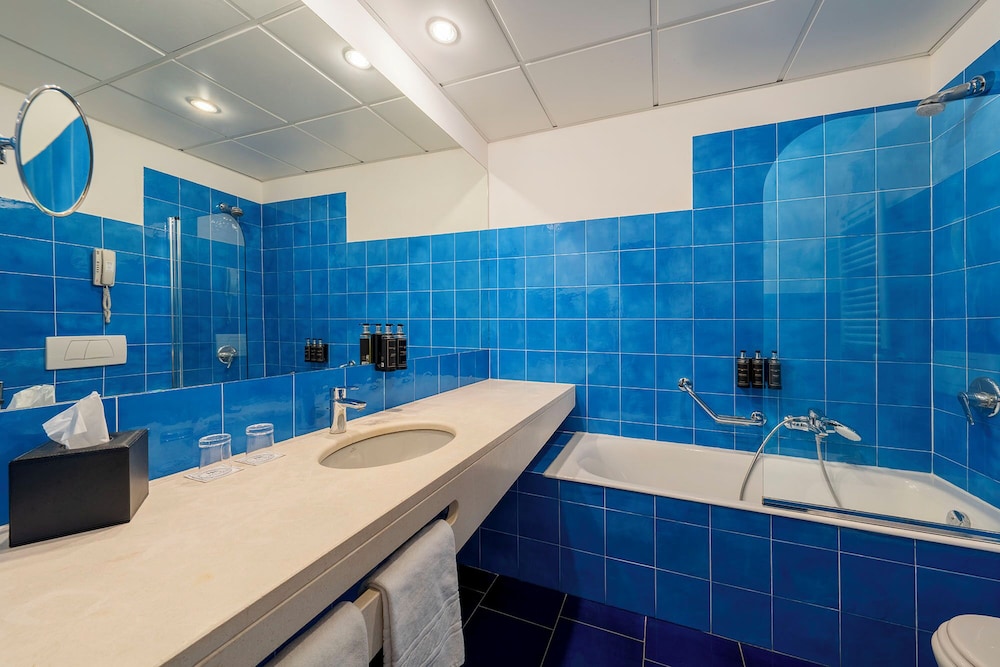 Eurostars Monte Tauro — Hotel rooms in Taormina, Sicily