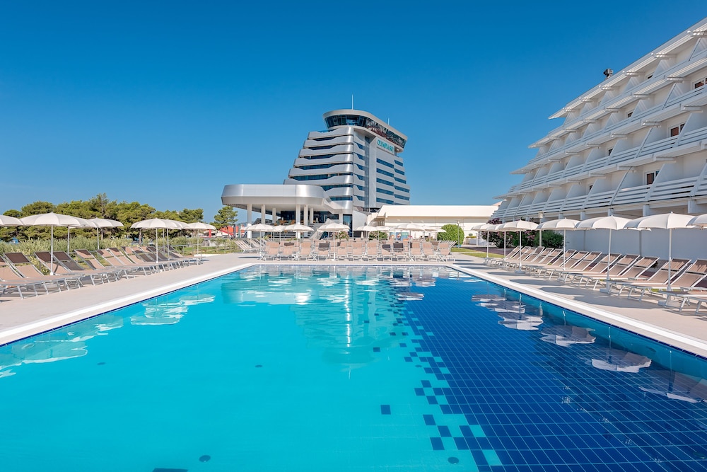 Hotel Olympia — Main photo in Vodice, Šibenik-Knin