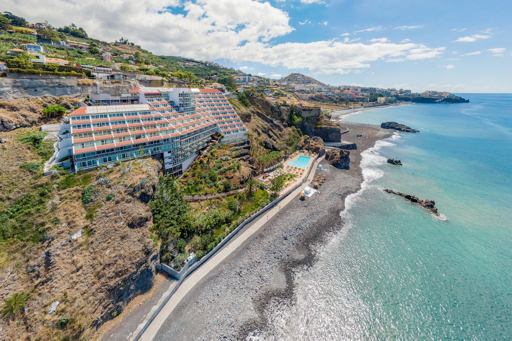 Hotel Orca Praia – Adults Only — Hotel building in Funchal, Madeira