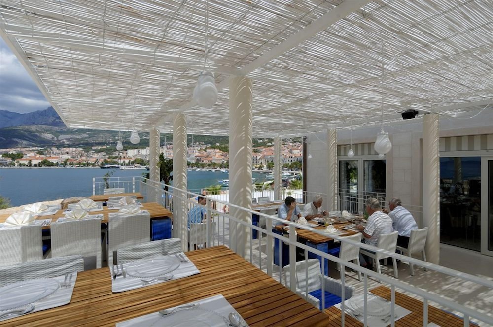 Hotel Osejava — Restaurant & bars in Makarska, Split-Dalmatia